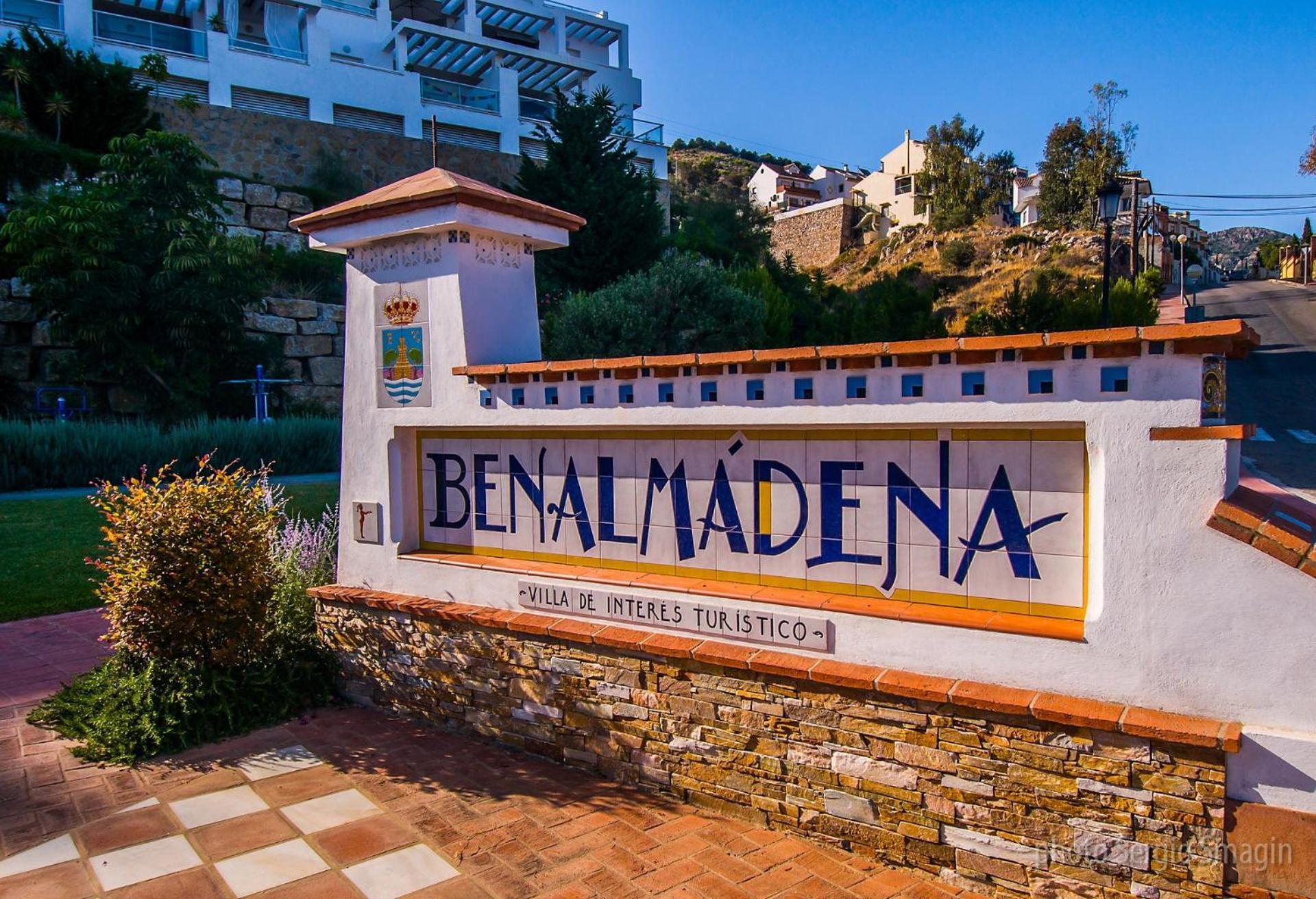 714 Iris Apartamento - Vista Al Mar - Cerca De Tren, Restaurantes, Tiendas - Playa A 10 Min Caminando Benalmádena Eksteriør billede